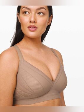 lululemon athletica Awake to Lace Bra Soft Sand